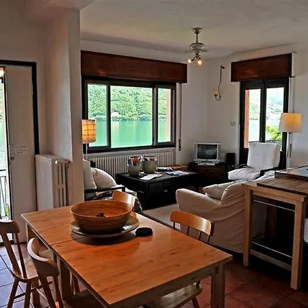 Apartment M On The *